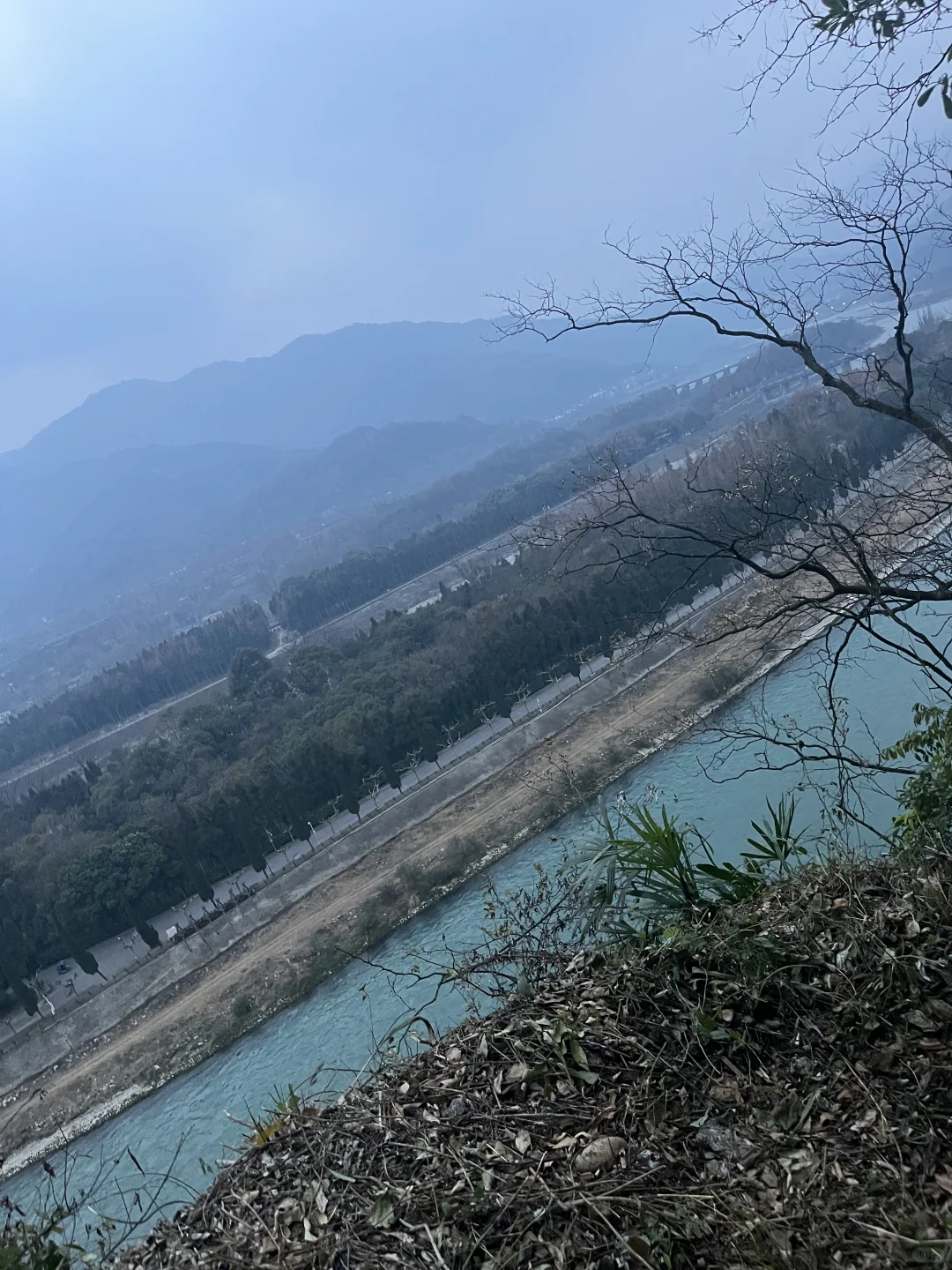 带娃打卡了都江堰