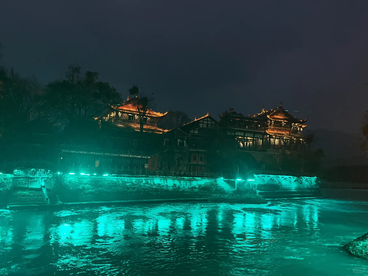 带娃打卡了都江堰