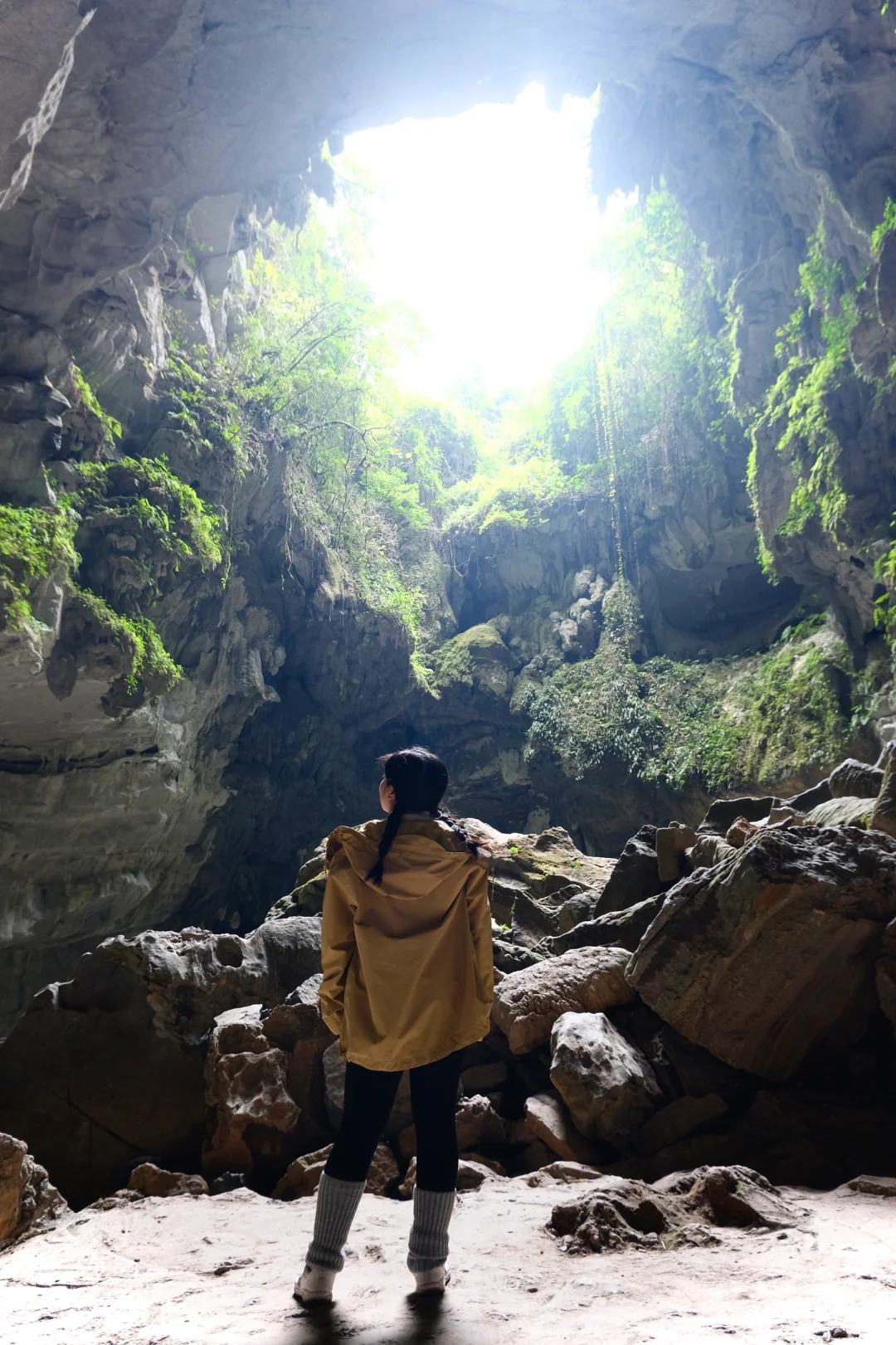 1️⃣人冲刺！桂林市区1小时直达天坑