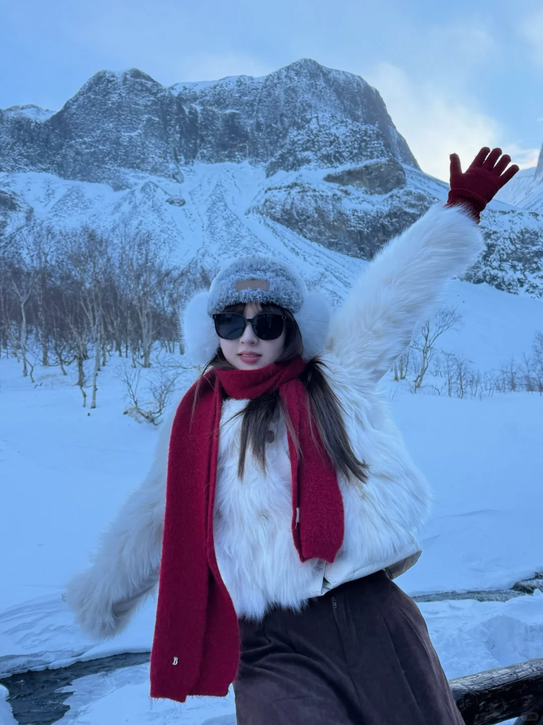 “她的眼睛像柏林的一场雾”