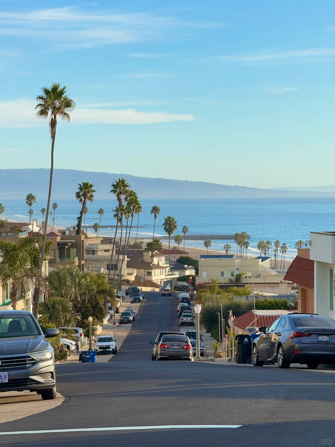 洛杉矶大火前的海边…