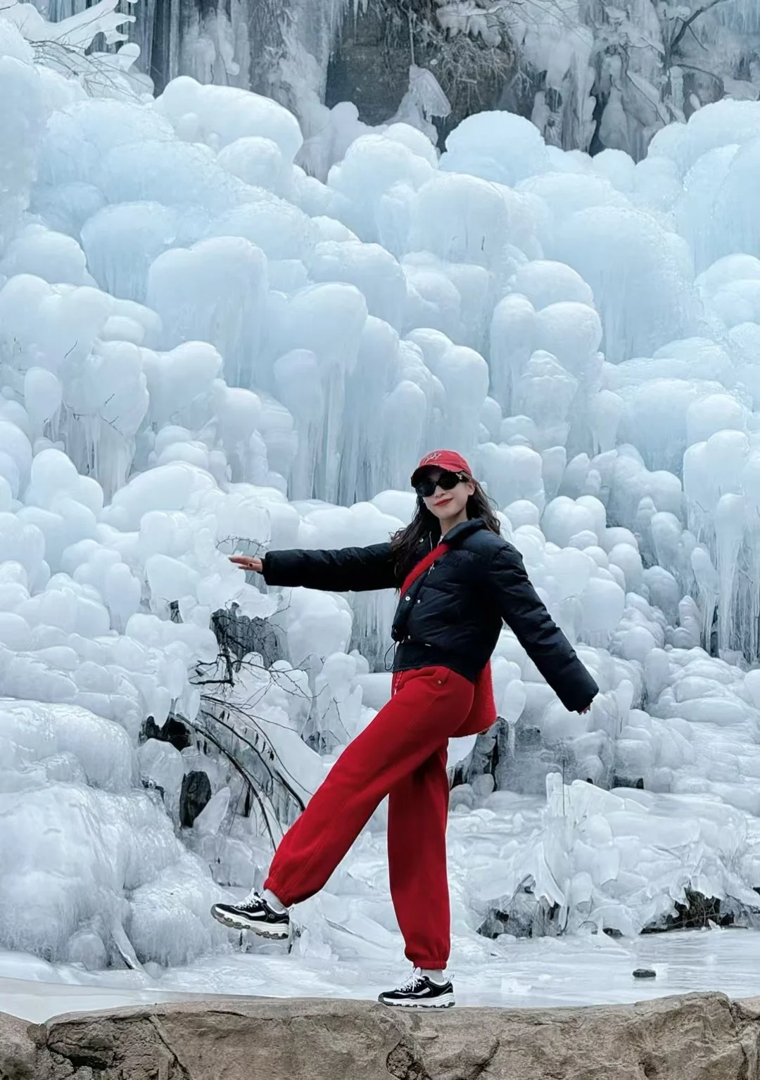 冬天不去看冰瀑布还能去看啥🤩