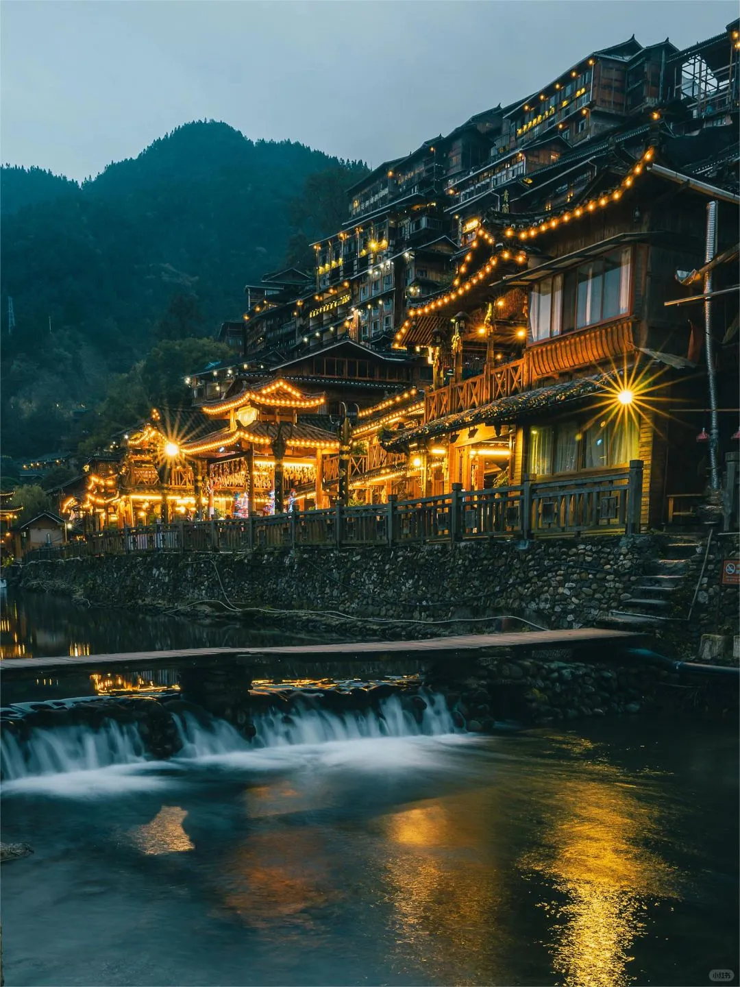 老公选的贵州酒店,后劲太大,太震撼了!!