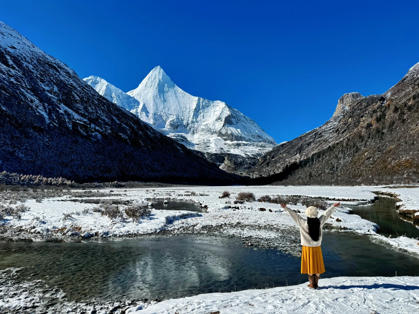 冬天的稻城亚丁，比想象中更美（附攻略）