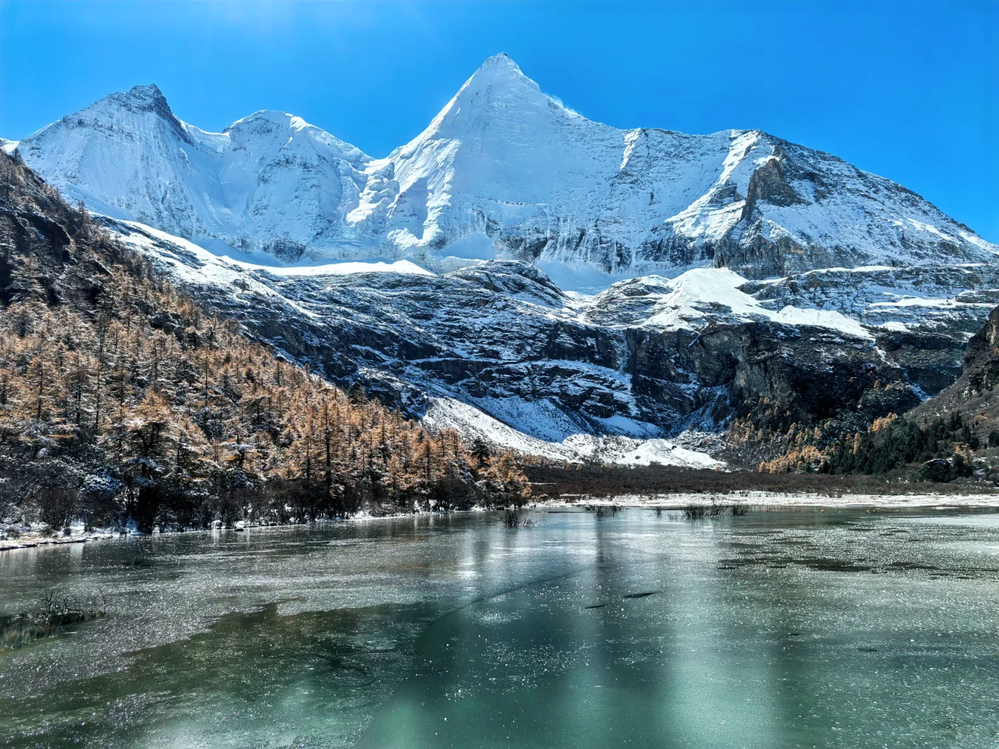 冬天的稻城亚丁，比想象中更美（附攻略）