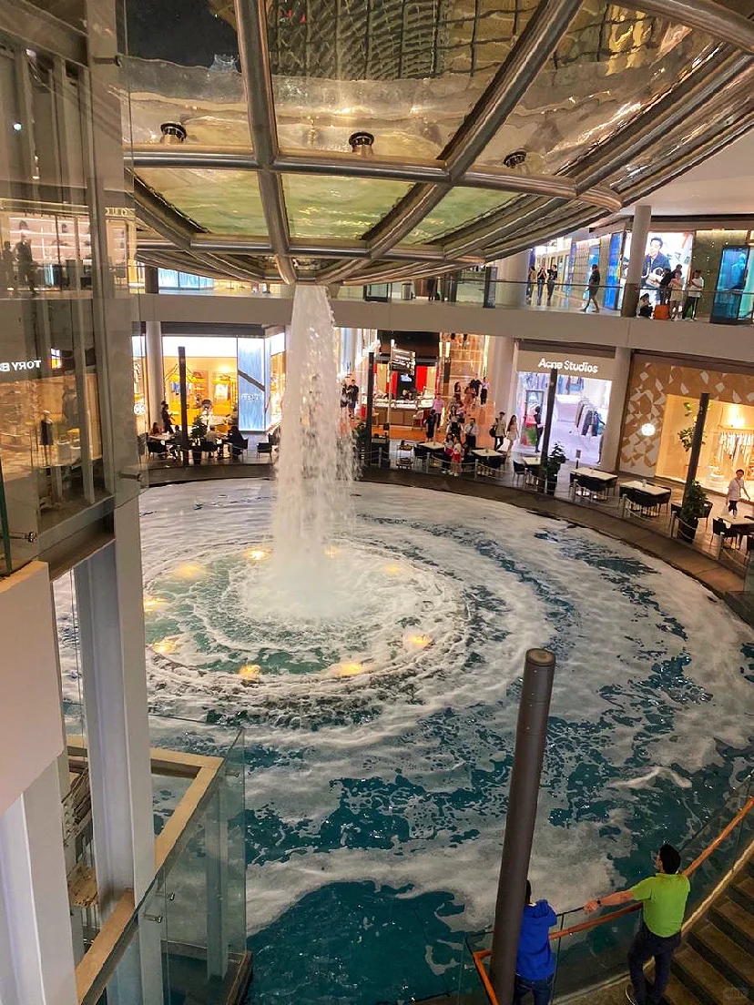 大学生放假直冲新加坡来旅游了，攻略速🐎