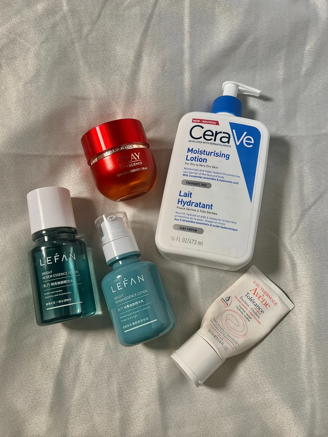 去哈尔滨旅游行李箱赛爆也要带上这几样！