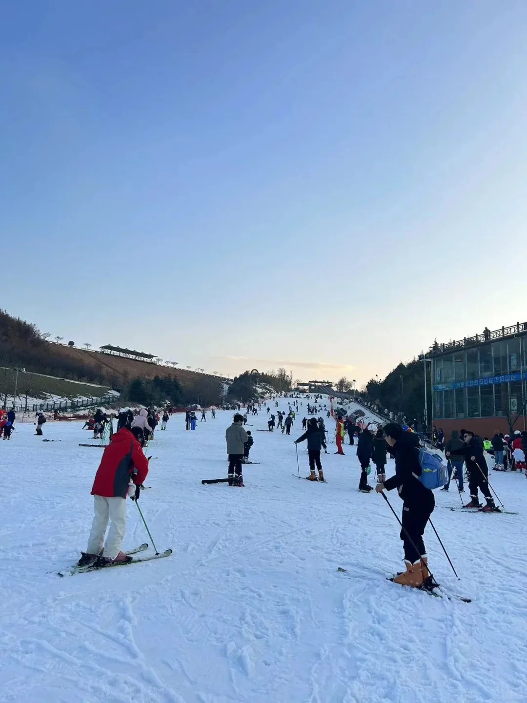 安吉滑雪~住四钻酒店