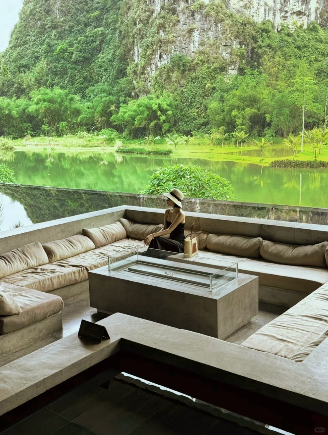 在三亚和崇左之间选择了崇左，春节20度暖冬