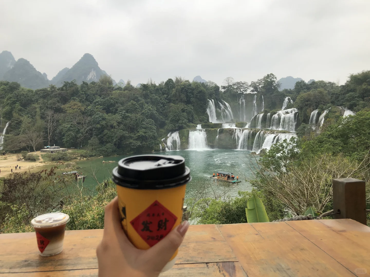 崇左——去吧别犹豫 将人生中的三天留给她