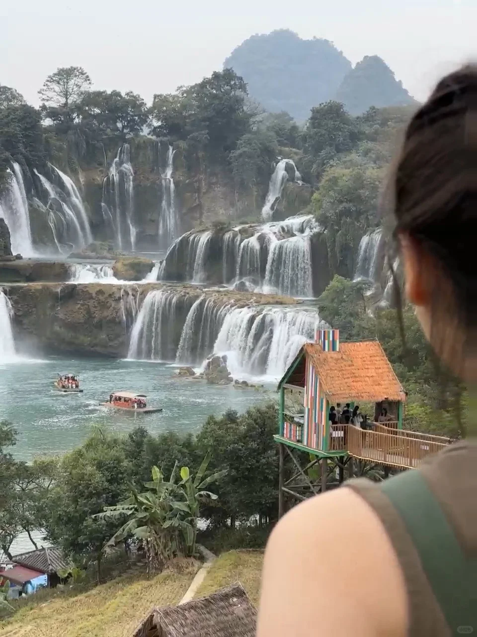 在三亚和崇左之间选择了崇左，春节20度暖冬