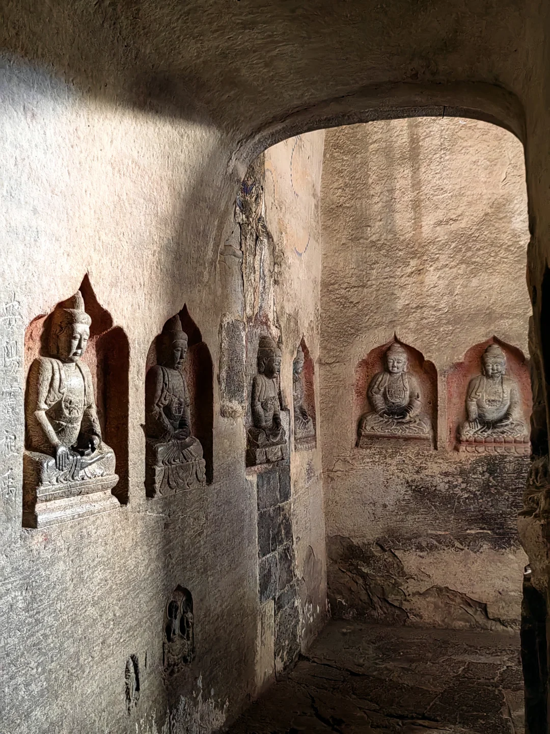 邯郸响堂山超绝的几个机位！