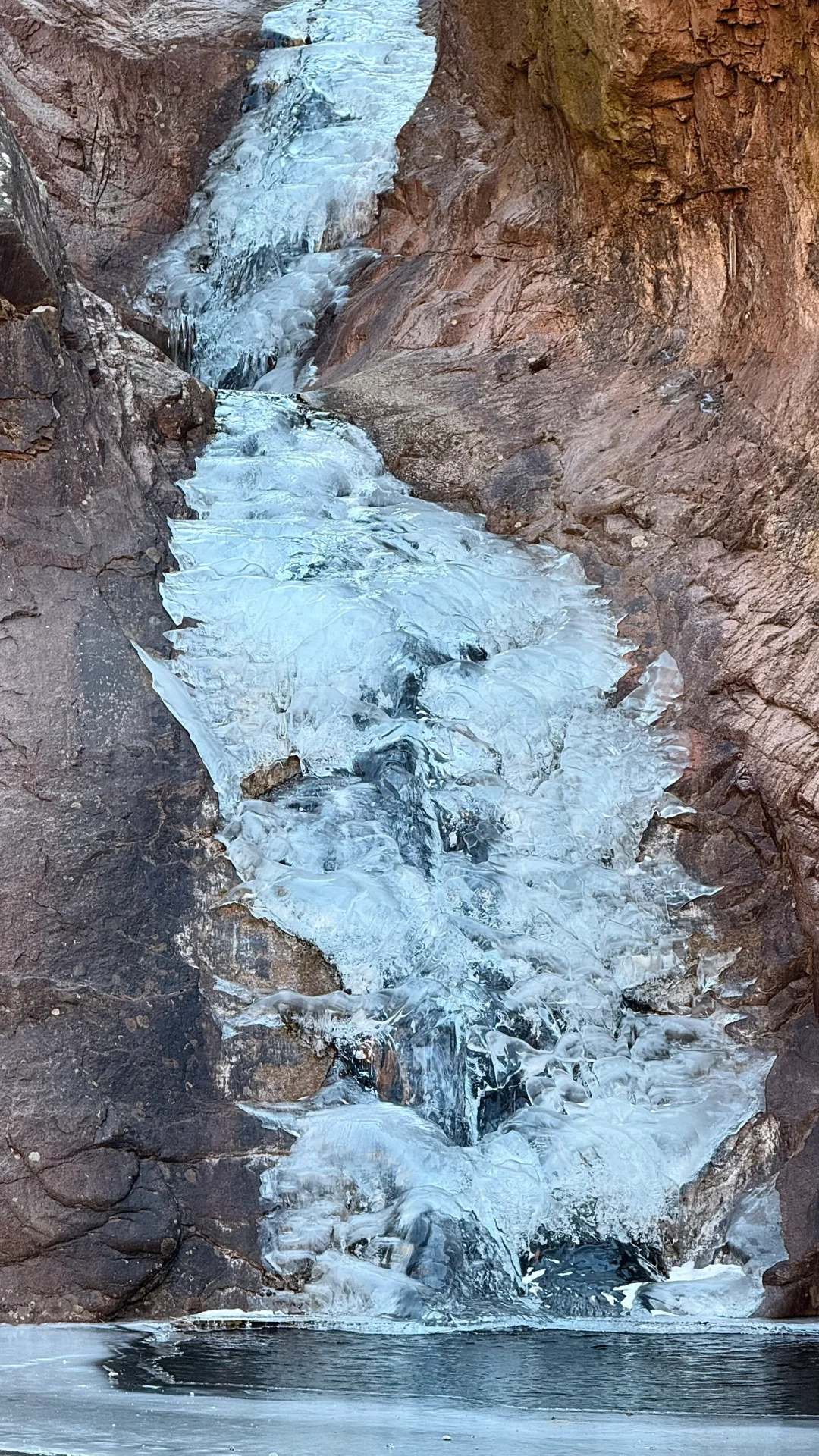 青岛｜崂山北九水之冬赏冰瀑布