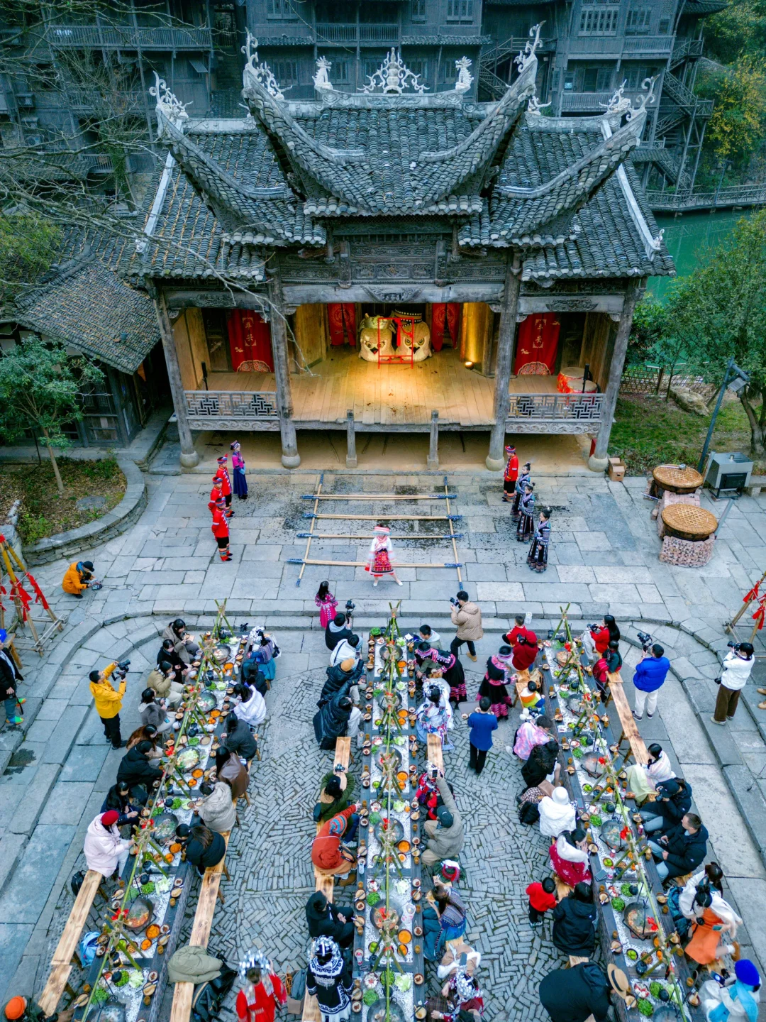 深圳高铁直达，我来到了梦里的亭台楼阁。