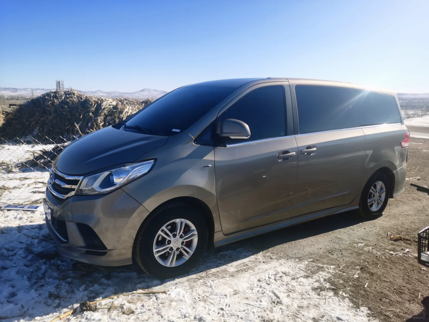 乌兰察布包车找我，商务出行、旅游团建