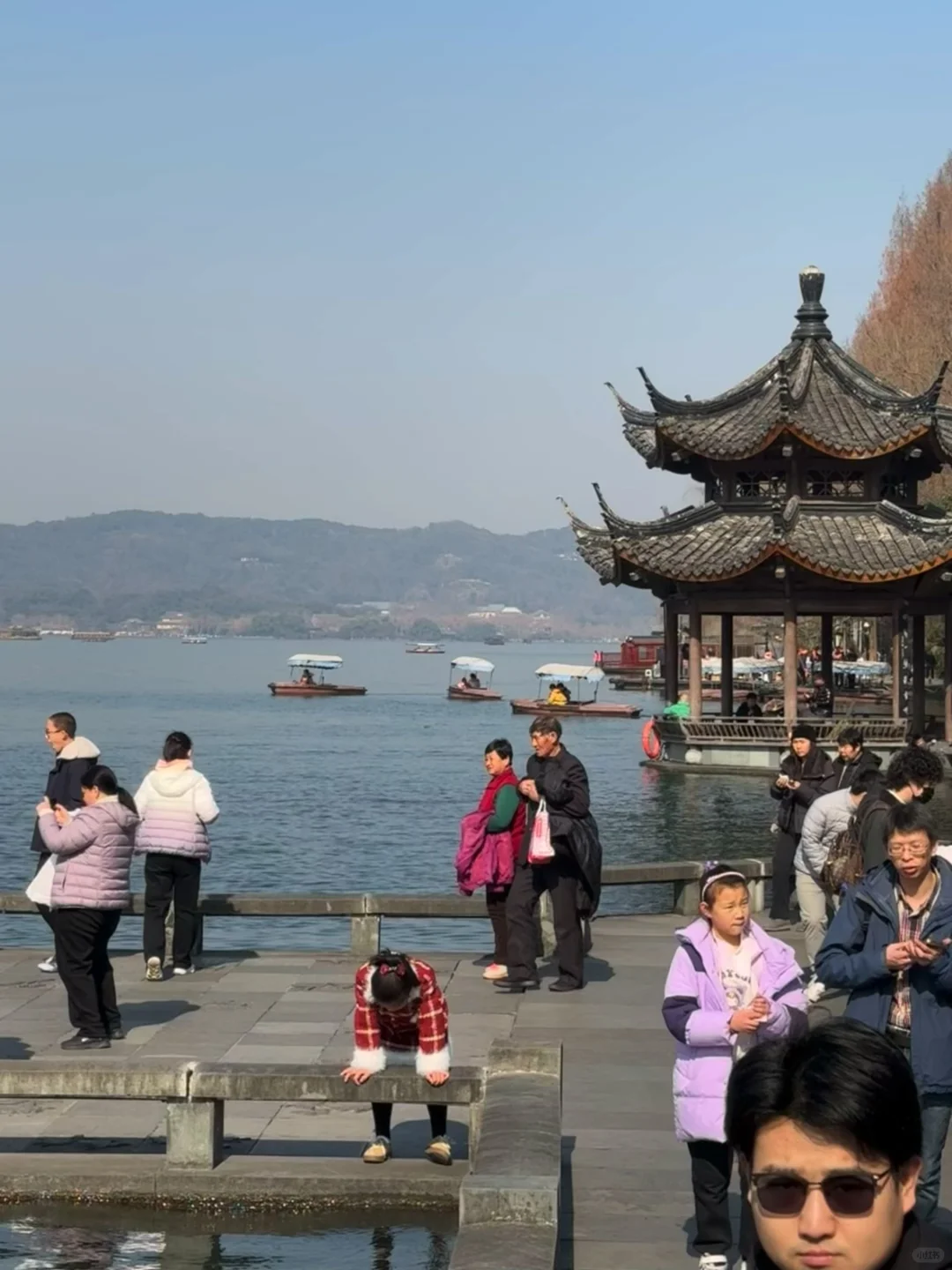 杭州遛娃|今天的西湖太美了,看一眼就……