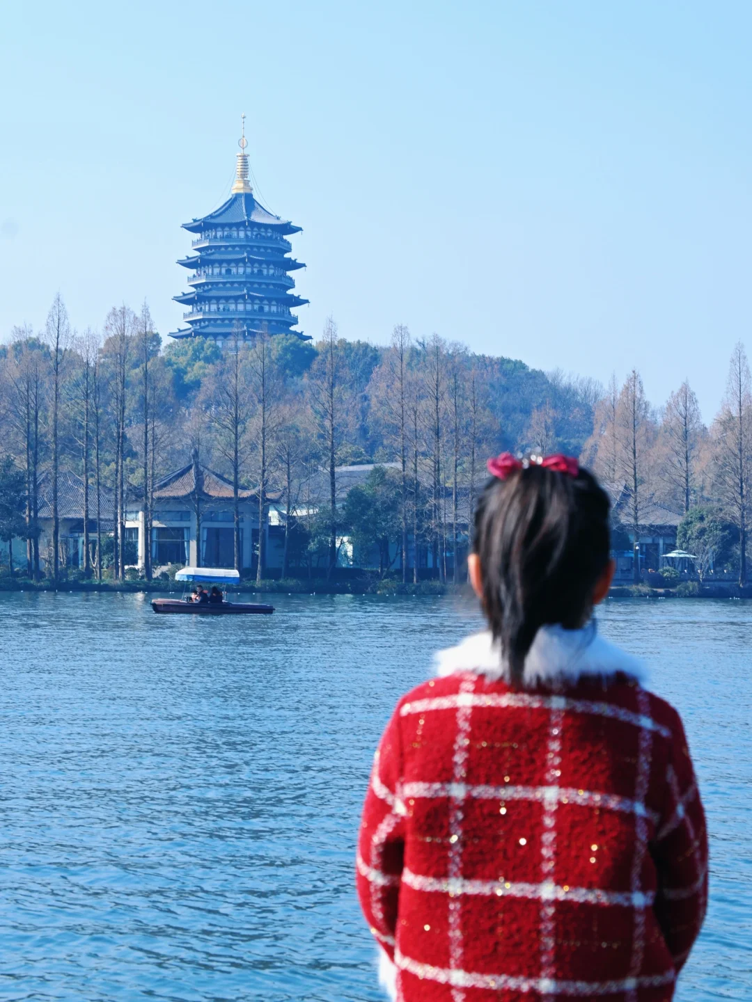 杭州遛娃|今天的西湖太美了,看一眼就……