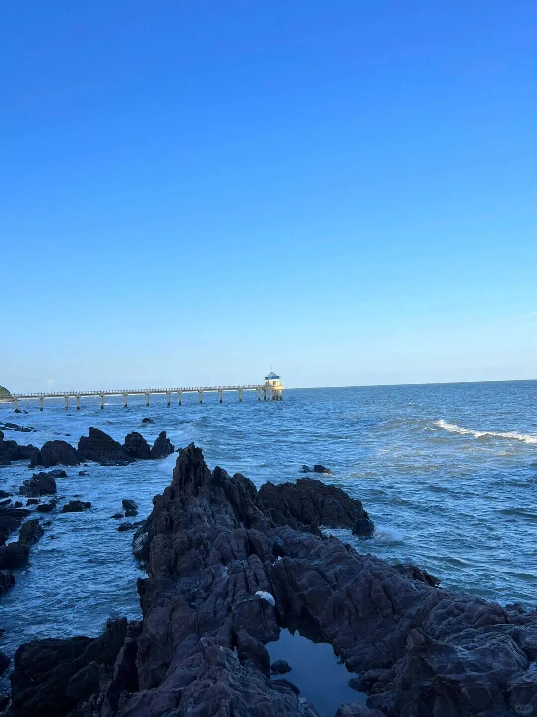 迄今为止，我最喜欢的海滨小城出现了🌴