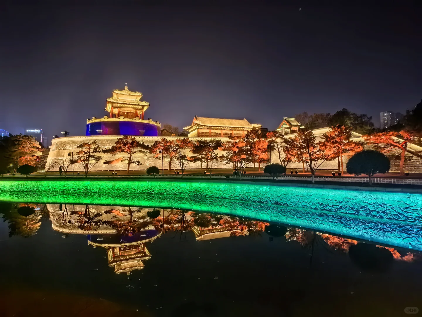 邯郸丛台公园日与夜攻略