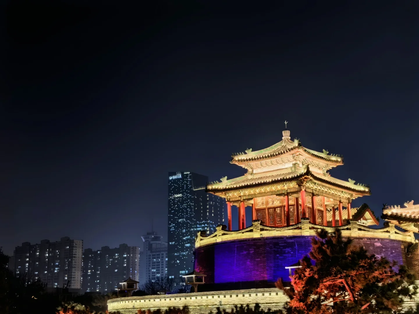 邯郸丛台公园日与夜攻略