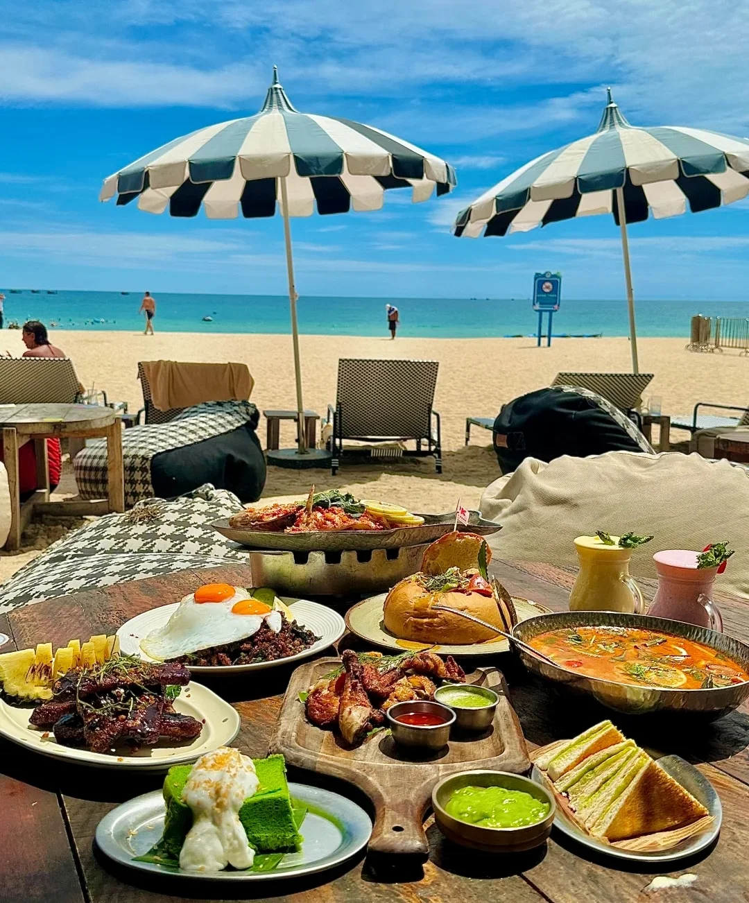 05年大学生在三亚玩了5天，只花了2000💰