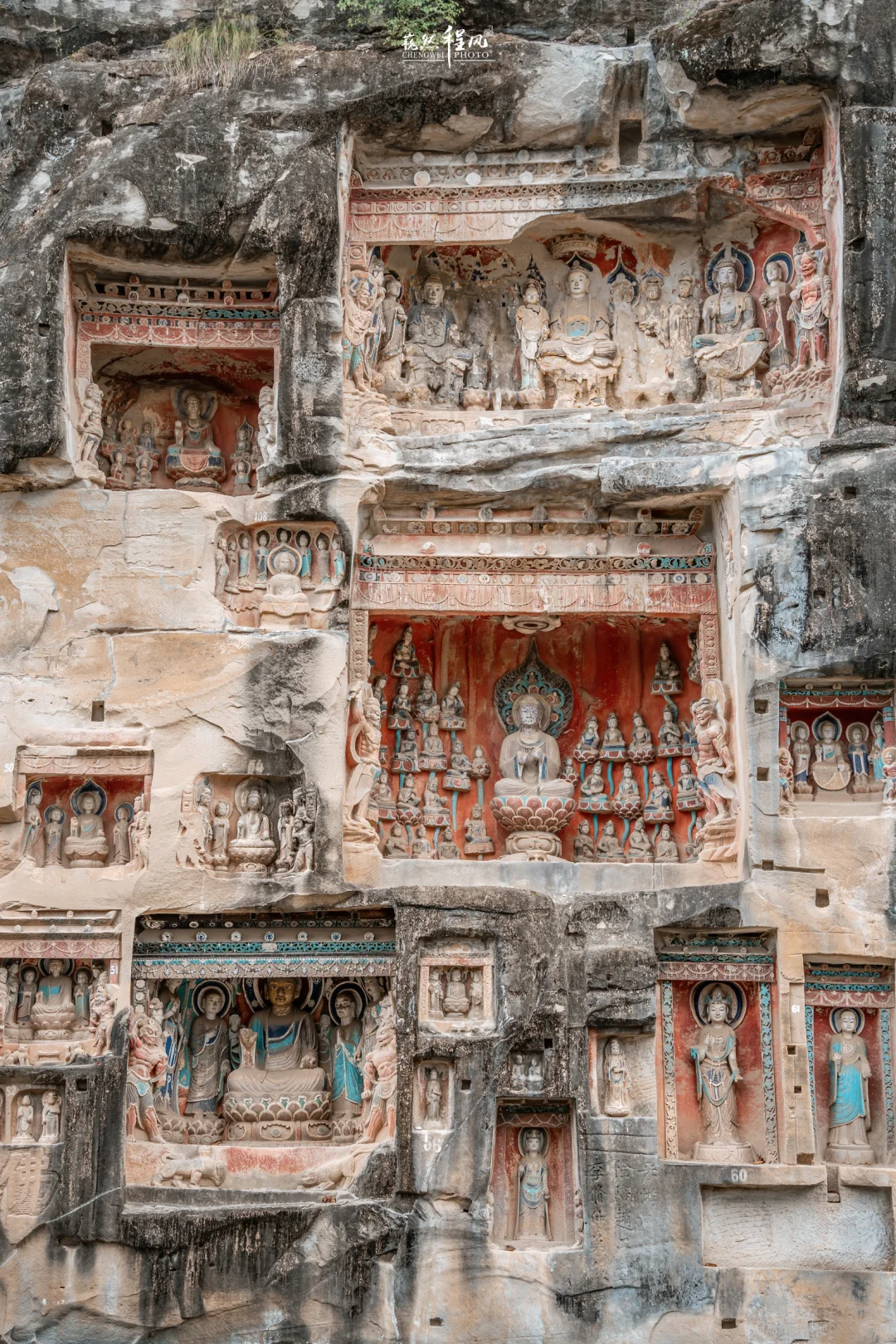 四川能保存如此好的盛唐彩雕石窟，很难得！