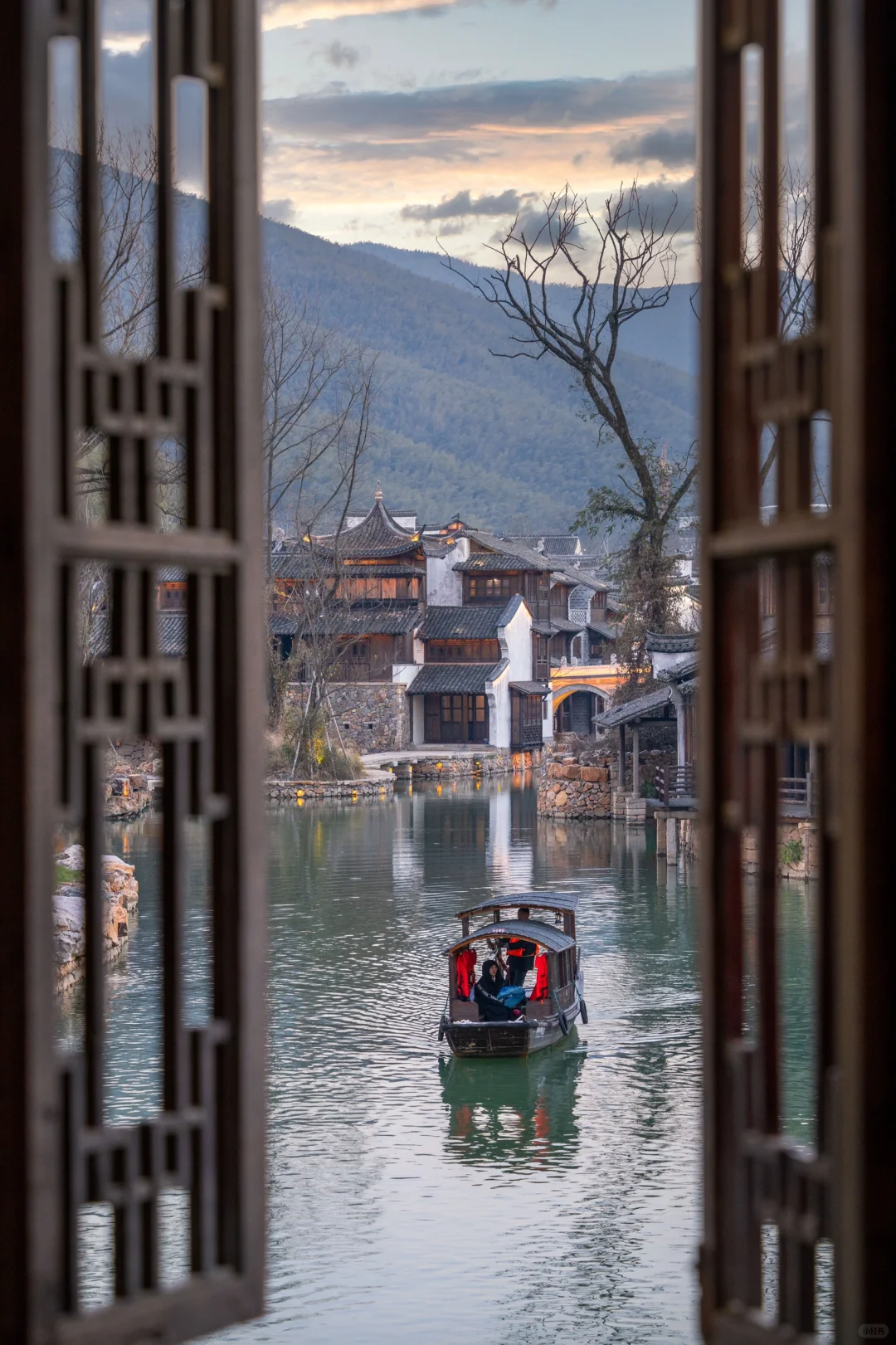 苏东坡没骗我…比乌镇更值得去的小镇出现了！