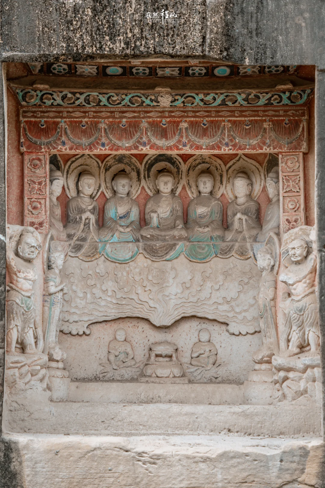 四川能保存如此好的盛唐彩雕石窟，很难得！