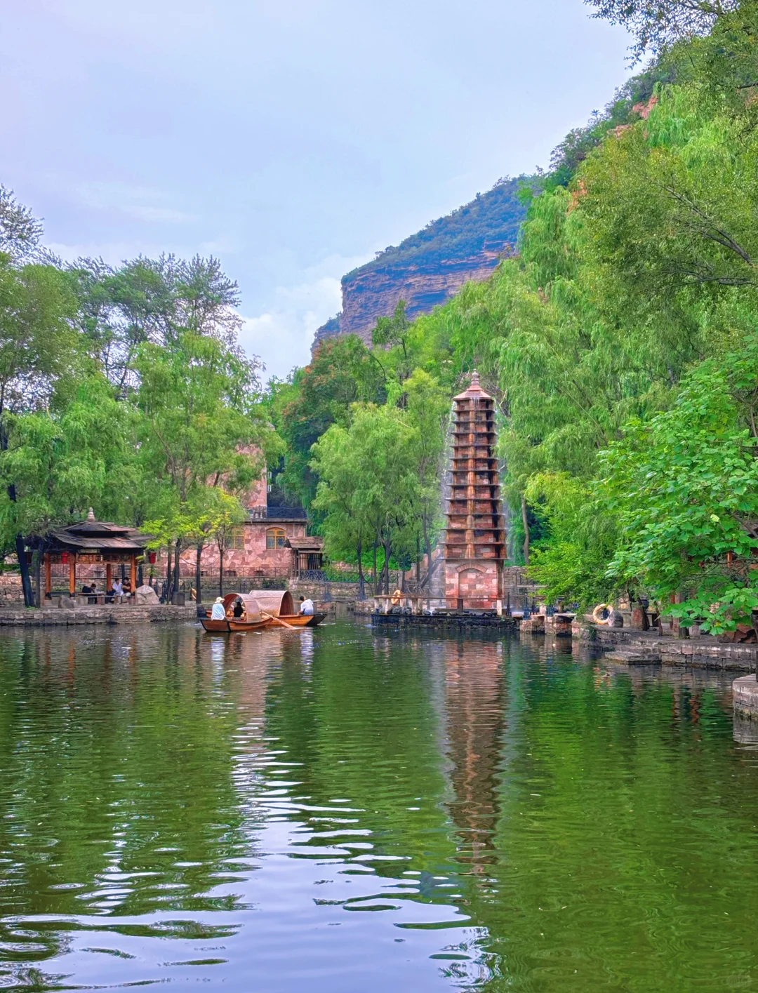 不出邯郸也能到江南了