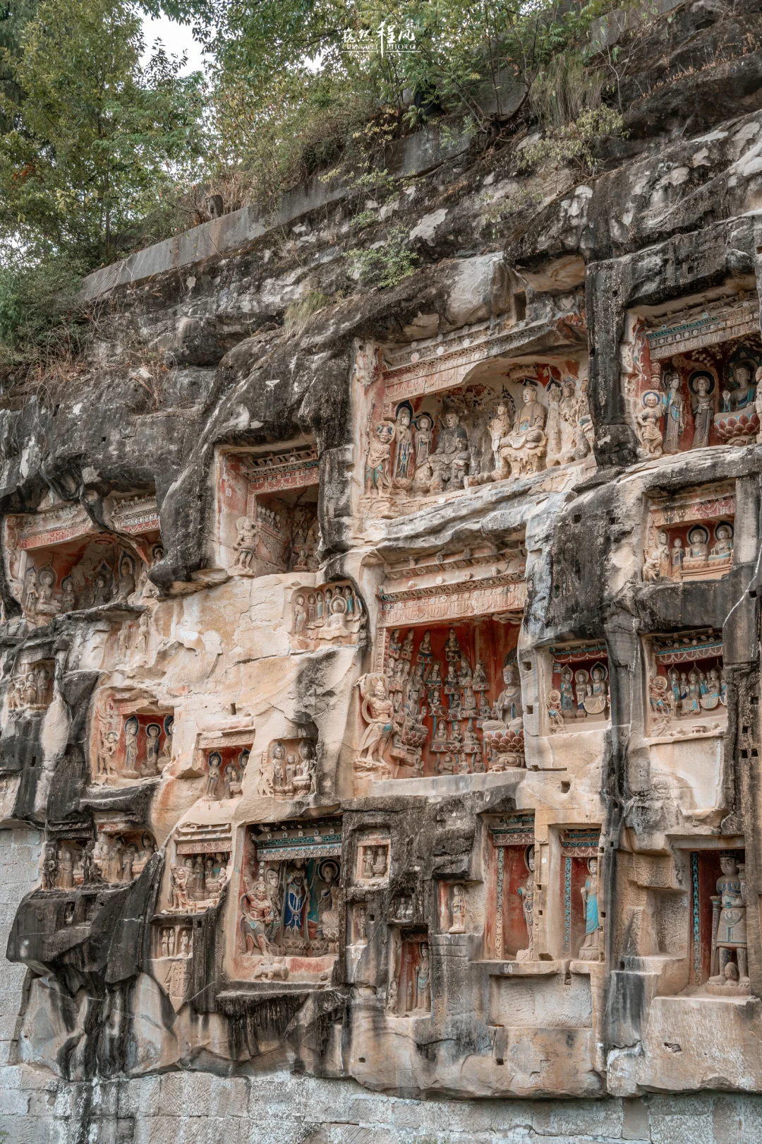 四川能保存如此好的盛唐彩雕石窟，很难得！