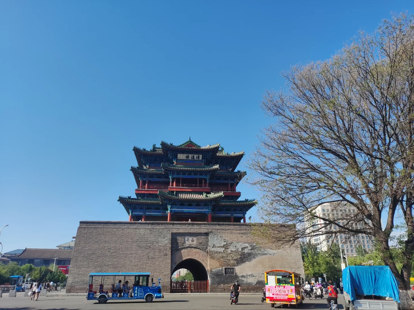 晒出你拍的景点照片