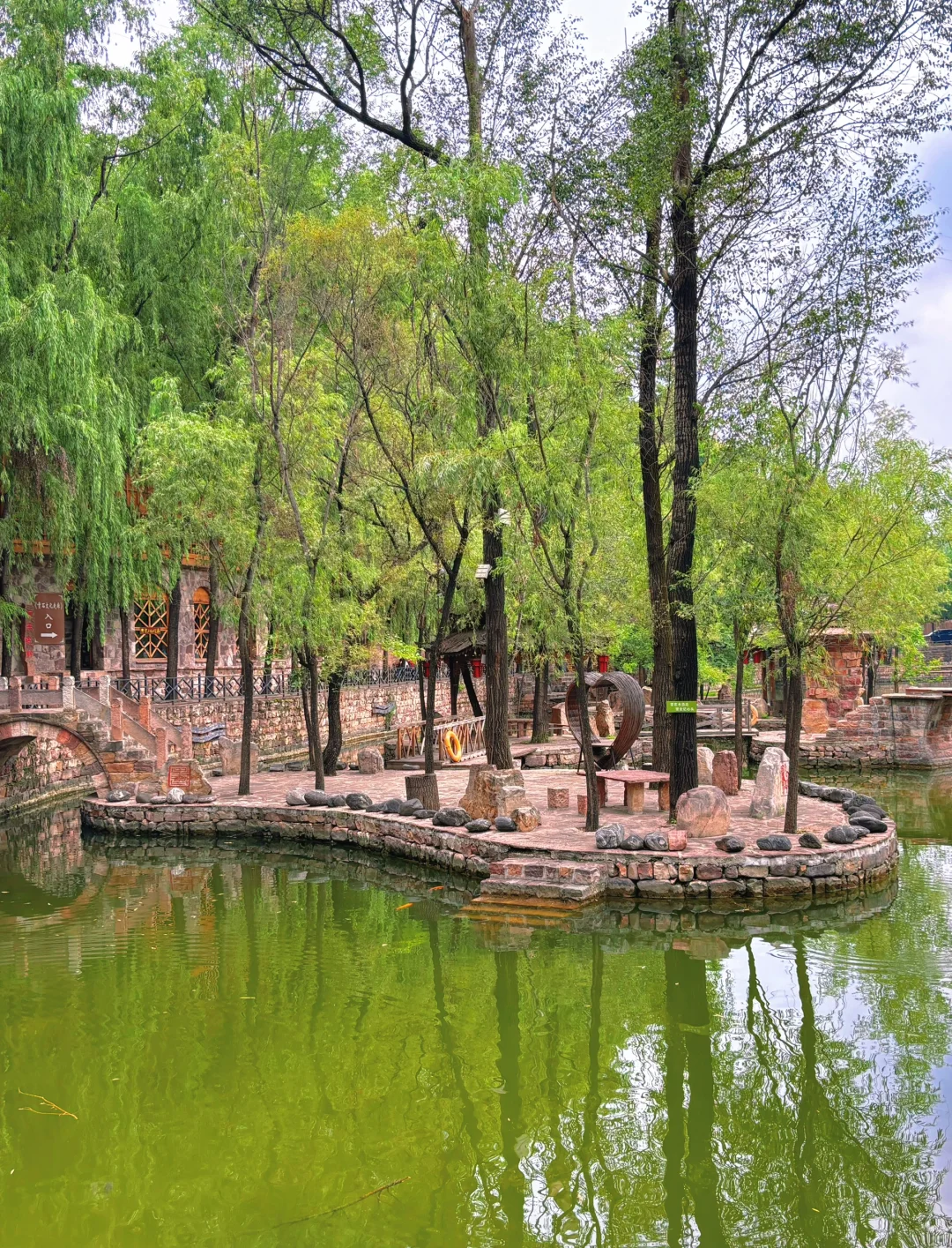 不出邯郸也能到江南了