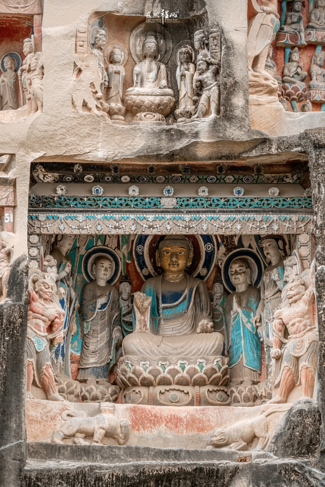 四川能保存如此好的盛唐彩雕石窟，很难得！