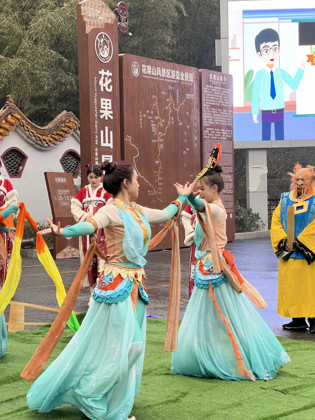 洛阳过年有地方去啦‼️猴戏表演欢笑连连