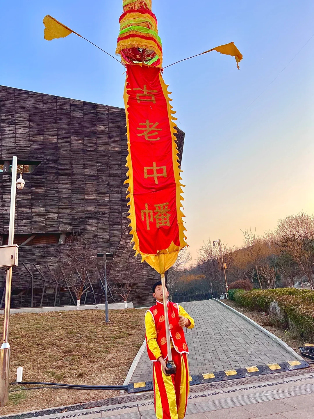 新春伊始 是时候带全家人👬一起赏灯出游