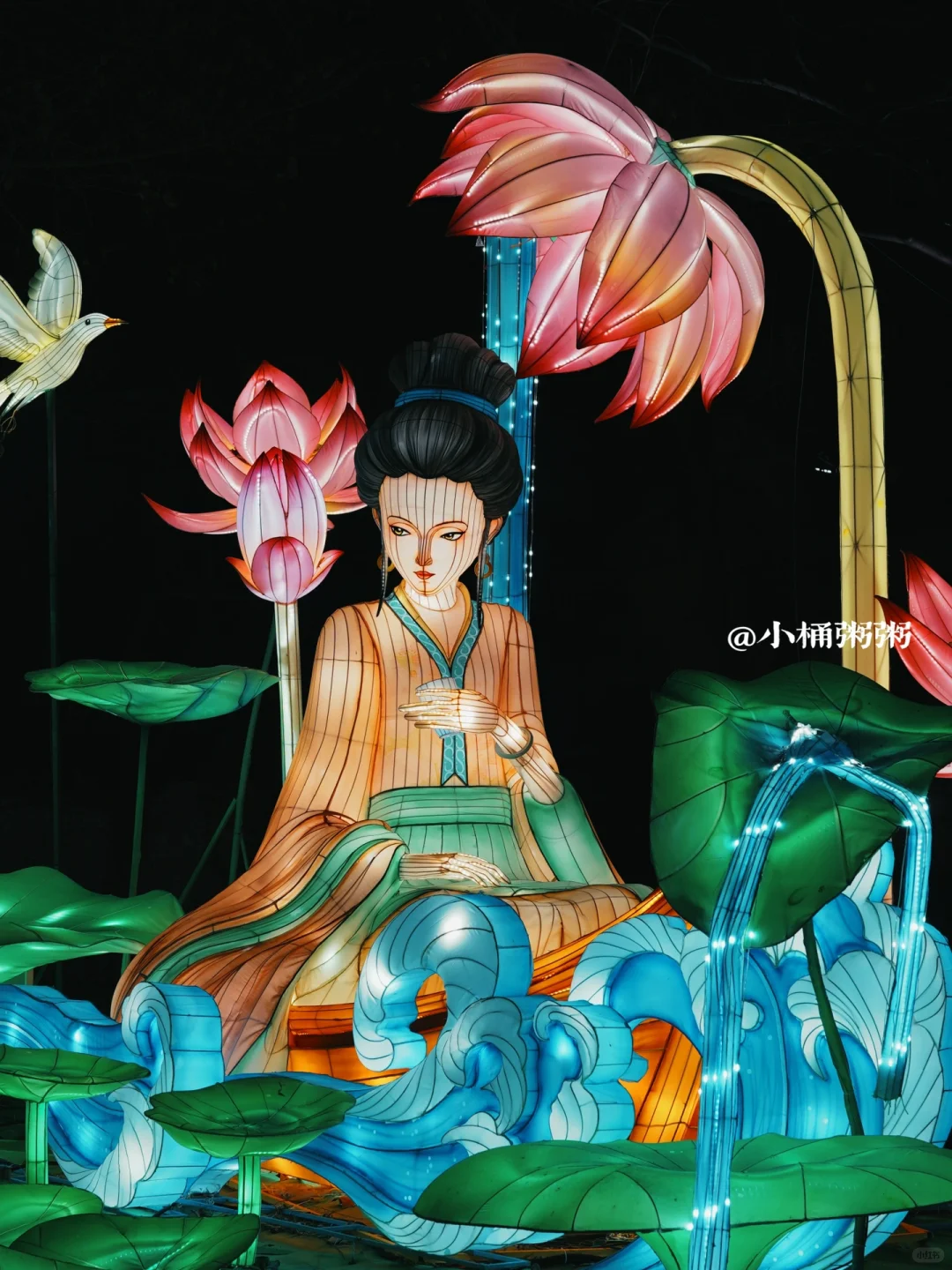 我敢说……这是济南最舍得花钱的一届花灯会