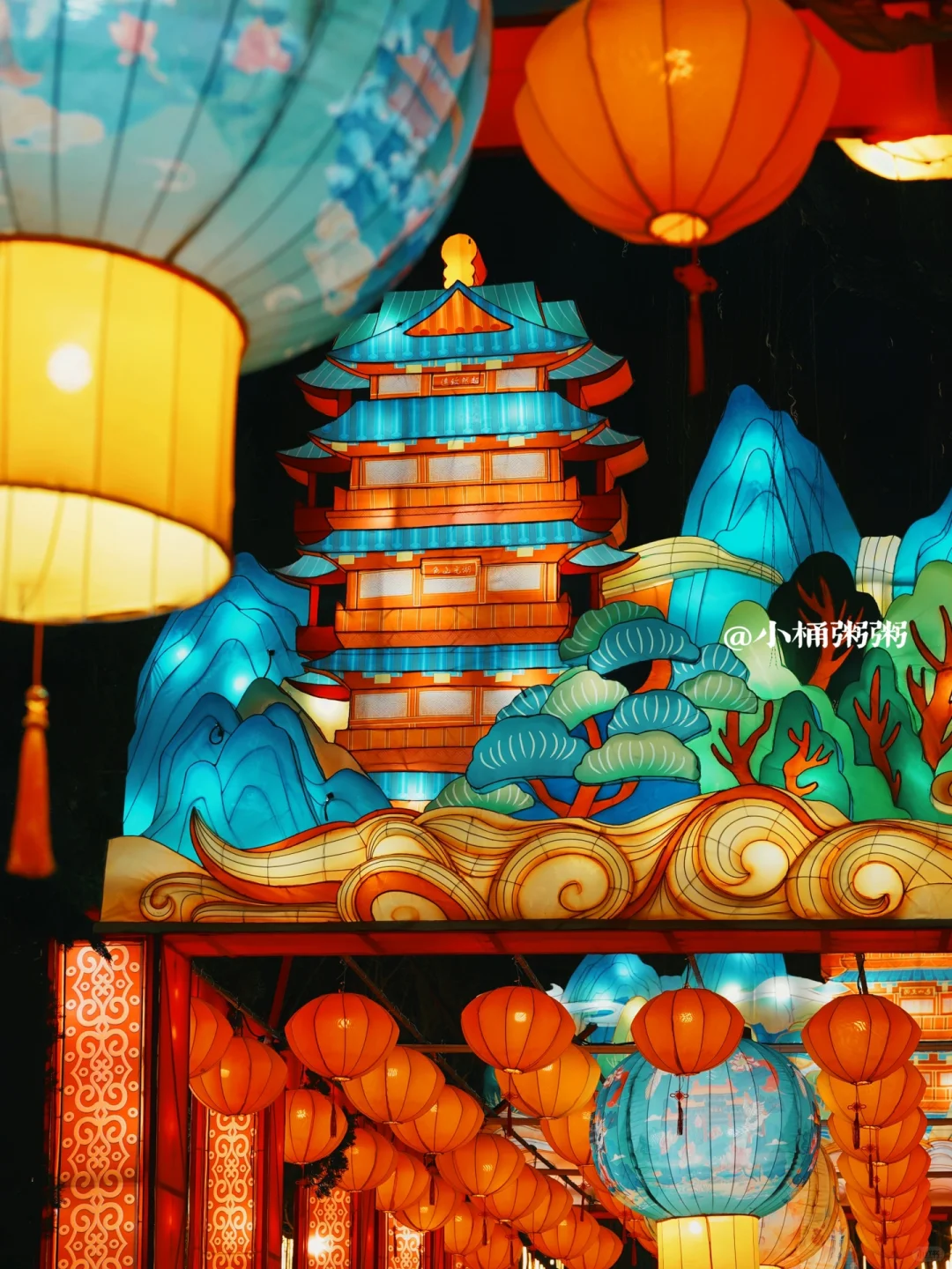 我敢说……这是济南最舍得花钱的一届花灯会