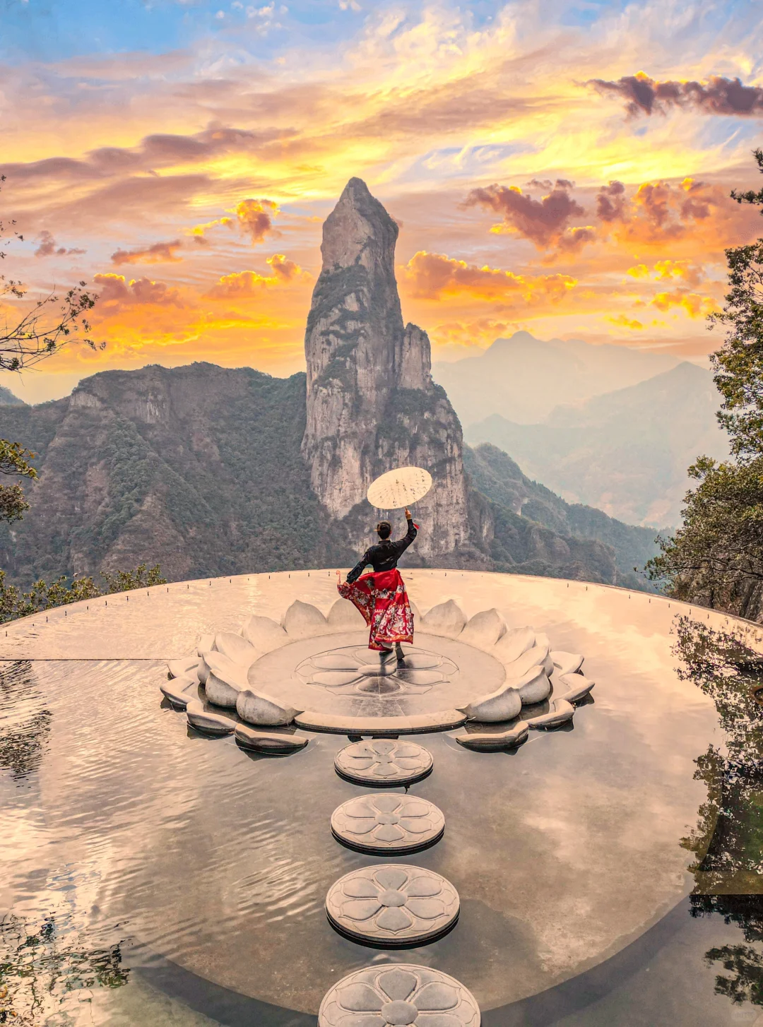 台州人嘴这么严，不用爬的山也不宣传一下吗？