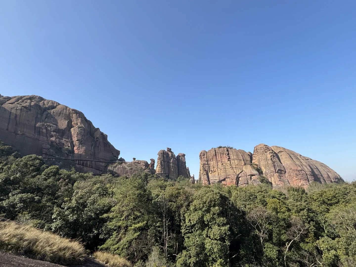 丹霞地貌-弋阳龟峰