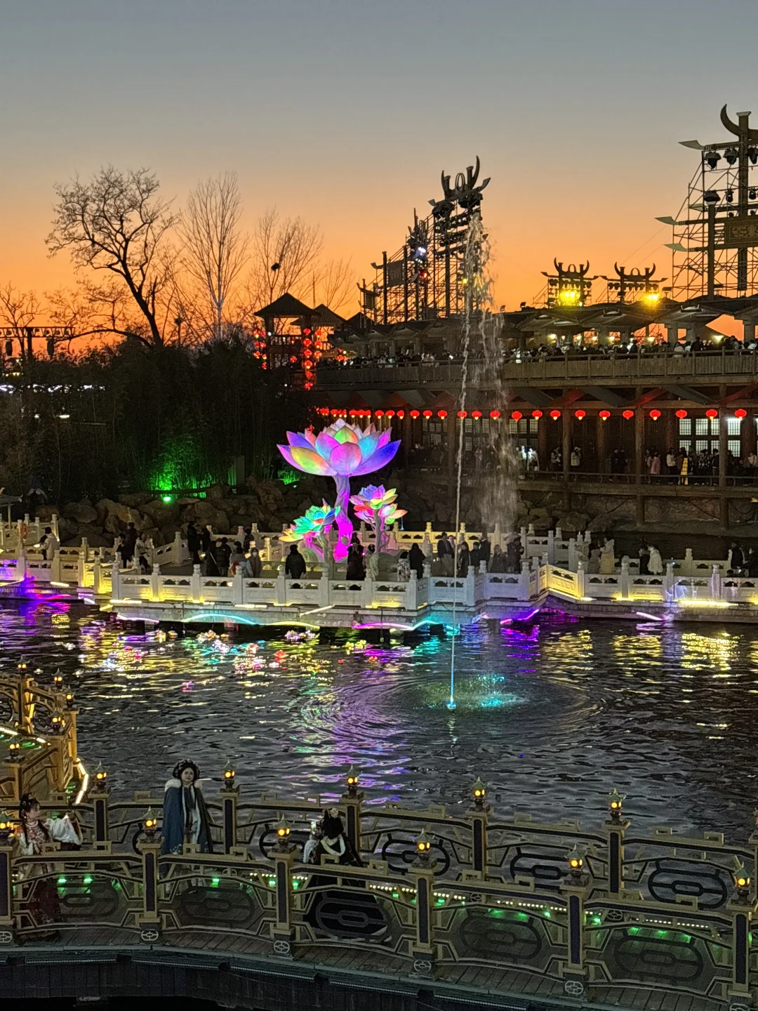 开封万岁山会惩罚每一个不做攻略的人！！！