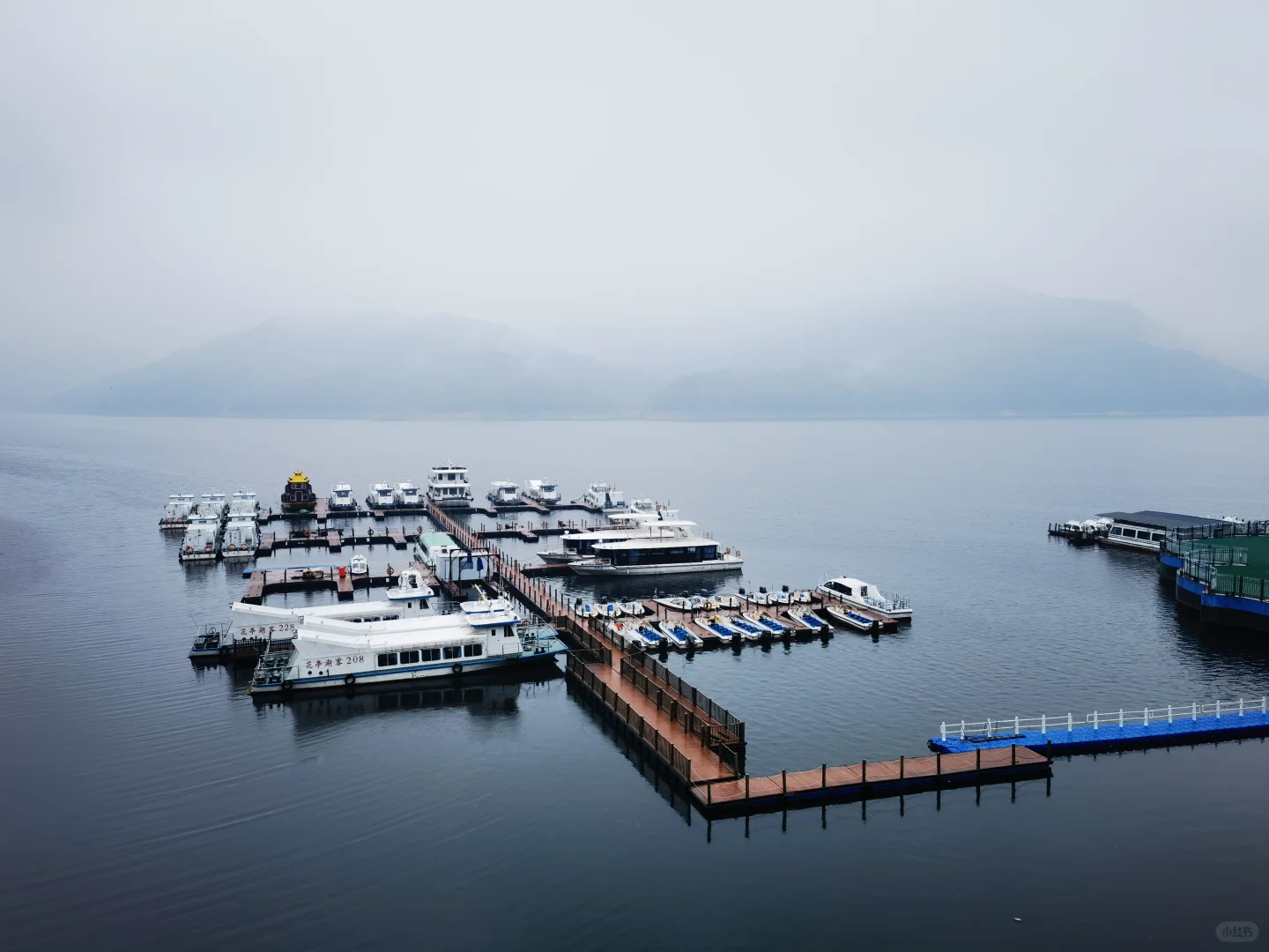 安徽安庆。| 太湖花亭湖