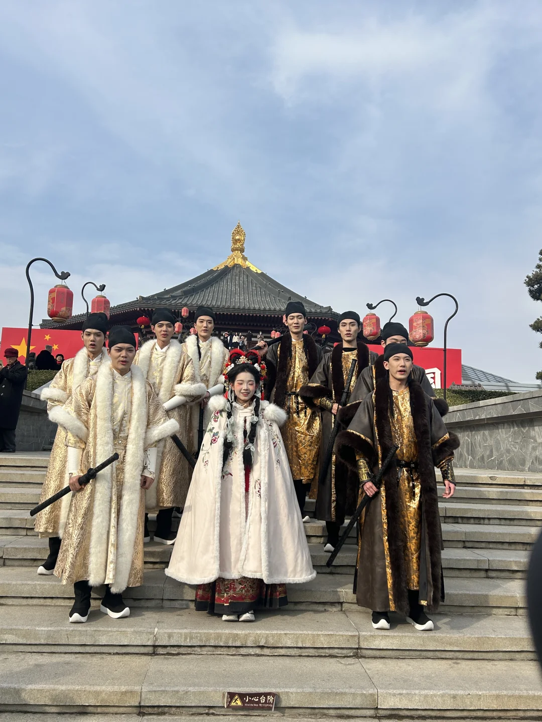 隋唐洛阳城春节24小时全攻略！非遗打铁花🥹