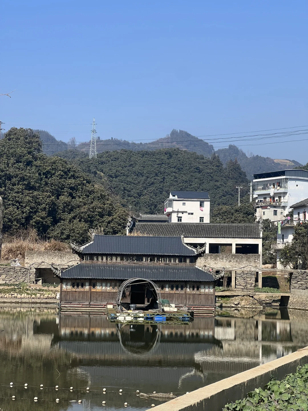 自驾必去| 瞻淇人太多看看山水画廊这条线