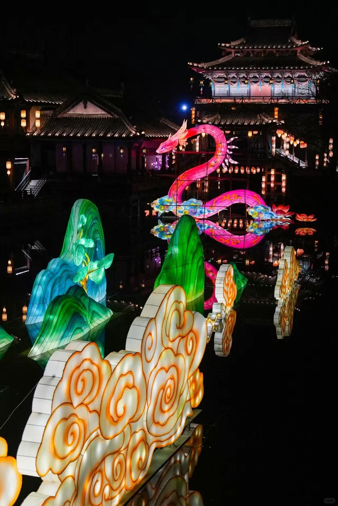 横店你是懂浪漫的❗️