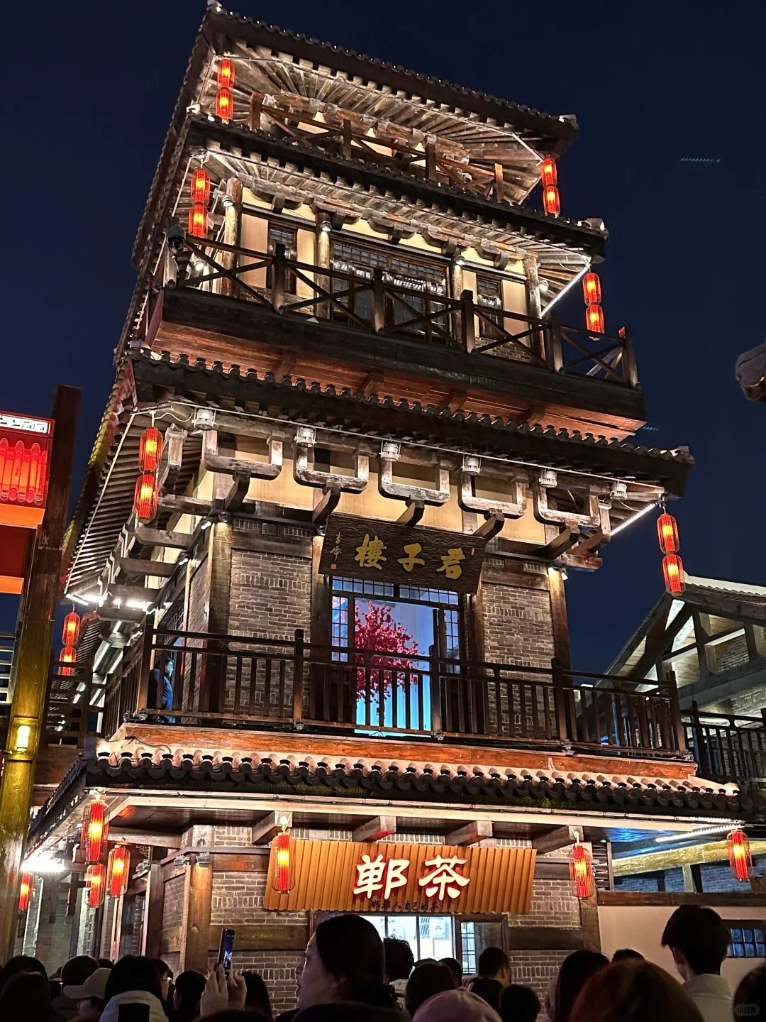 半个邯郸市的人是不是都在这了