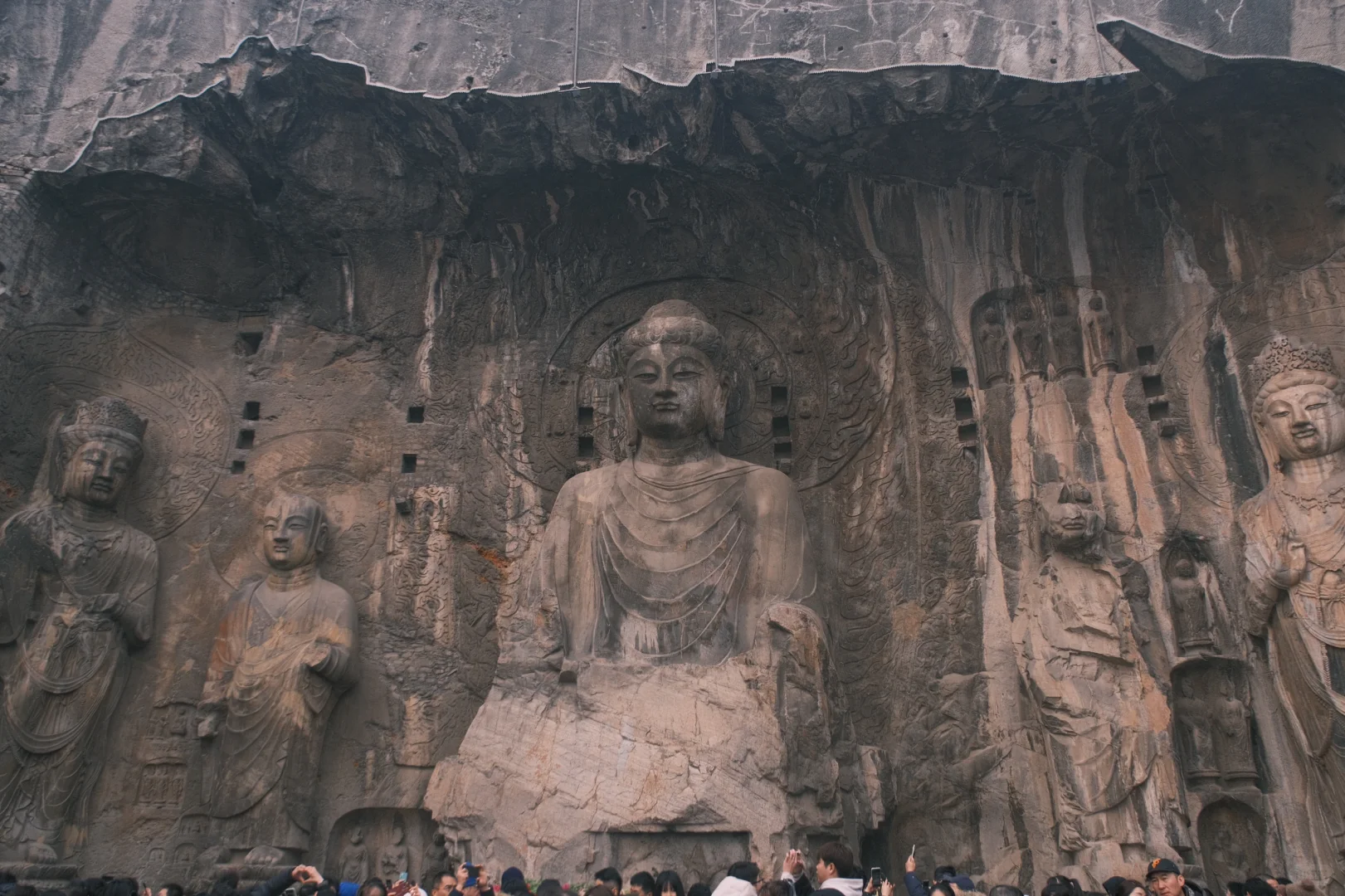 龙门石窟，千窟为佑，太平无忧