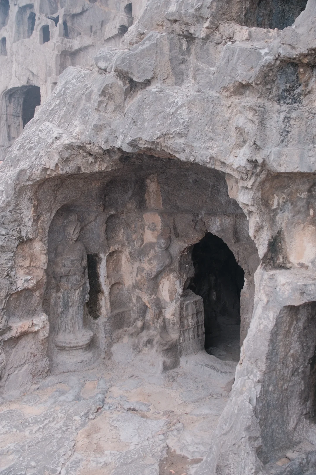 龙门石窟，千窟为佑，太平无忧