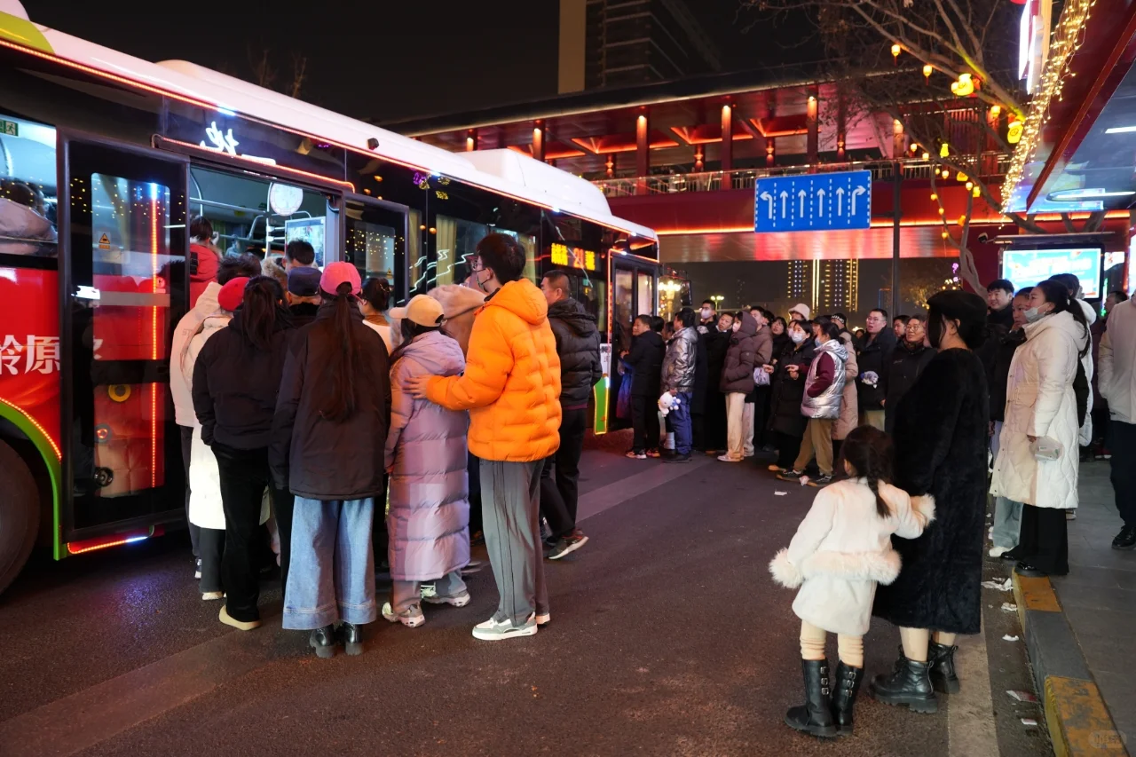 邯郸公交｜加密延时！过年一定要来邯郸！