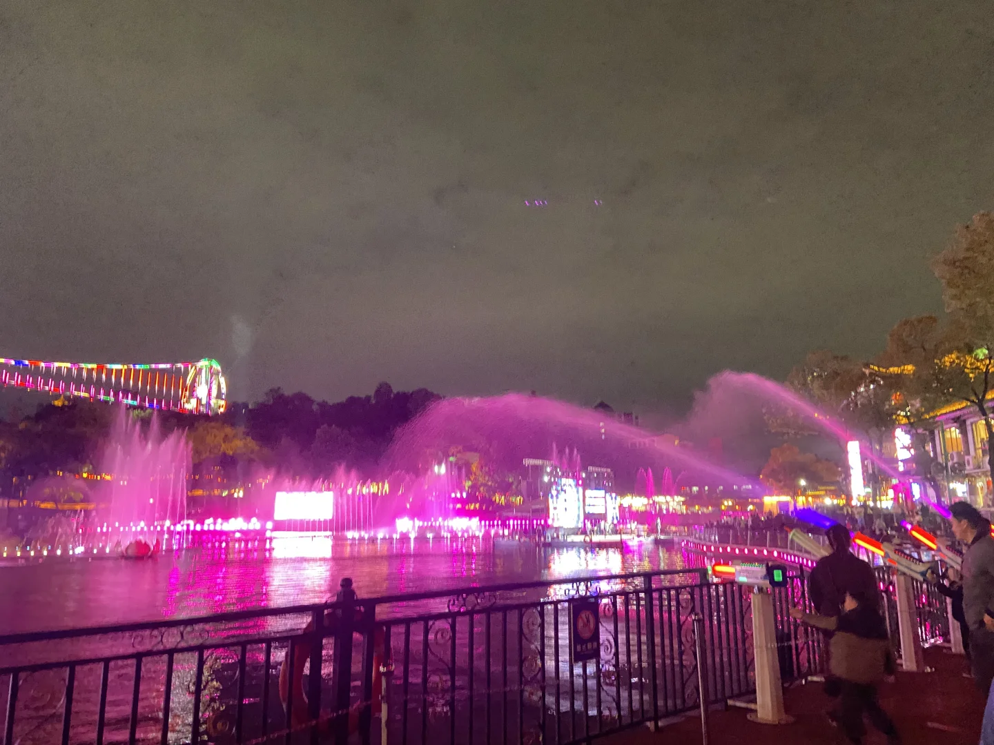 广东东莞常平|隐贤山庄家庭出游遛娃