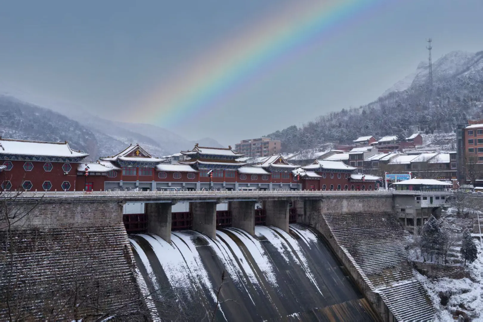 过大年在邯郸东太行和京娘湖感受新年氛围！